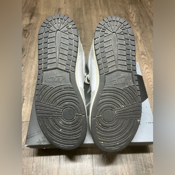 Jordan 1 - Picture 4 of 5